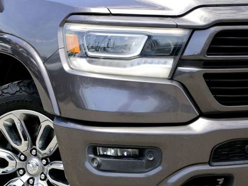 Used 2019 RAM 1500 Laramie AWD/4WD image 3