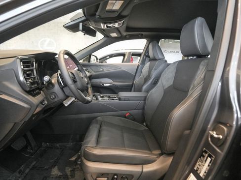 New 2026 Lexus RX 450h AWD image 6