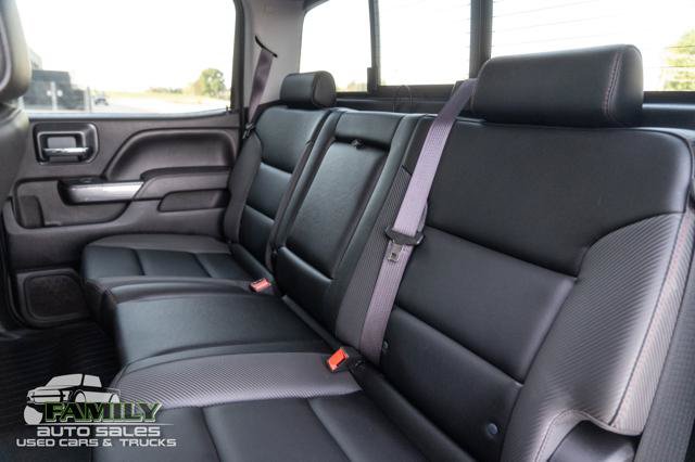 Used 2016 GMC Sierra 2500 SLT w/ All-Terrain HD Package AWD/4WD image 31