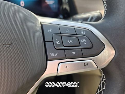 Certified 2026 Volkswagen Atlas SE image 27