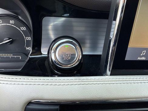 Certified 2020 Lincoln Corsair FWD image 42