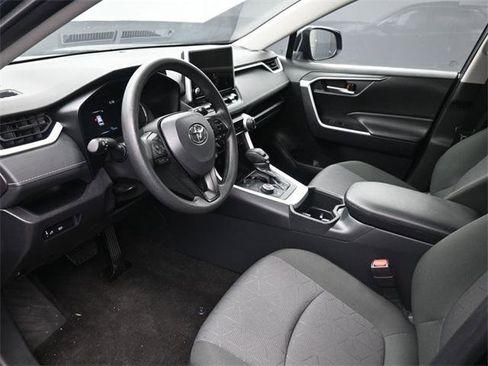 Certified 2025 Toyota RAV4 XLE image 18