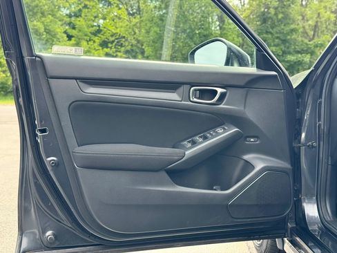 Used 2024 Honda Civic Sport image 9