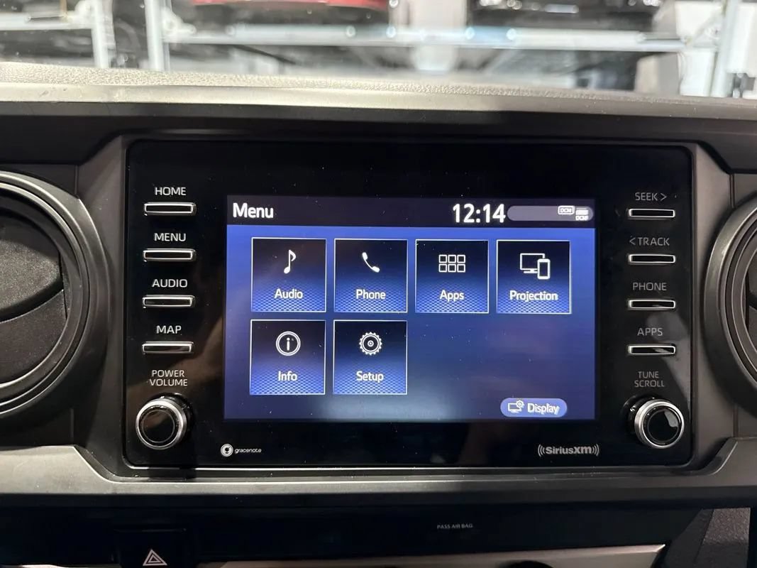 Used 2022 Toyota Tacoma SR AWD/4WD image 93