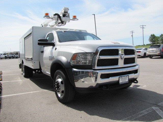 Used 2016 RAM 5500 Tradesman w/ Ambulance Prep Group RWD image 4