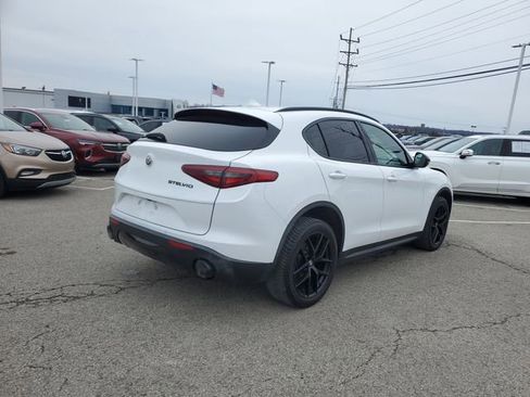 Used 2019 Alfa Romeo Stelvio w/ Nero Edizione image 4