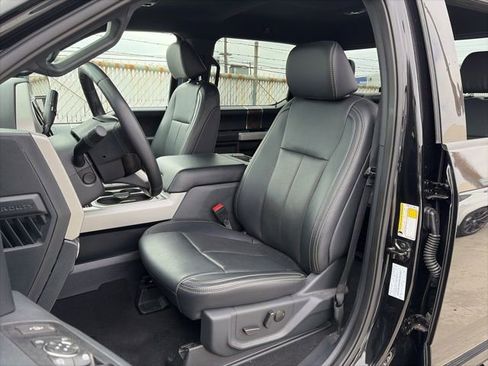 Used 2022 Ford F250 Lariat w/ Lariat Ultimate Package image 12