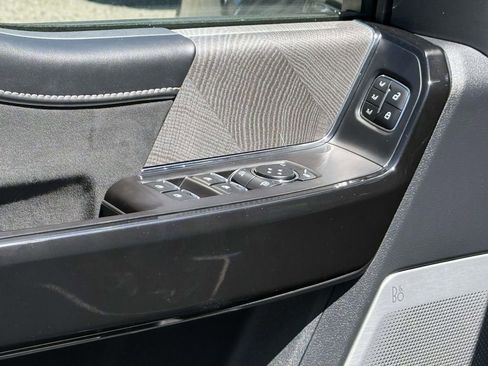 Used 2024 Ford F150 Lightning Platinum AWD/4WD image 23