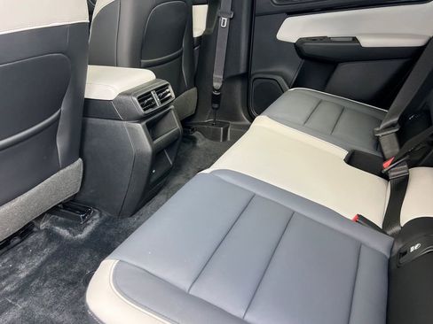 New 2026 Honda Prologue Touring image 9