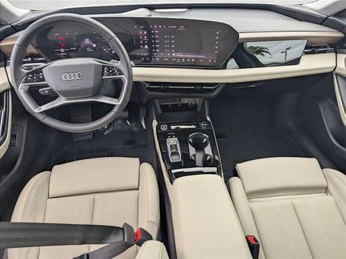 Used 2025 Audi A6 e-tron Premium Plus image 19