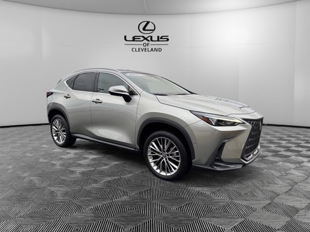 Used 2022 Lexus NX 350h AWD w/ Vision Package image 2