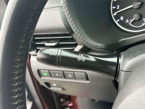 Certified 2022 Nissan Sentra SV image 21