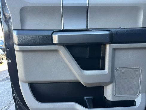 Used 2022 Ford F350 XLT w/ XLT Premium Package image 11