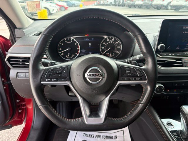 Used 2022 Nissan Altima 2.5 SR AWD/4WD image 15
