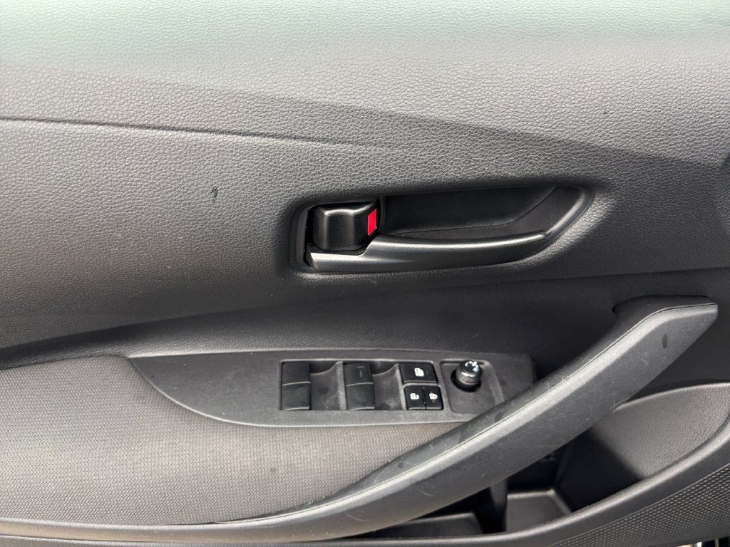 Used 2024 Toyota Corolla LE FWD image 23