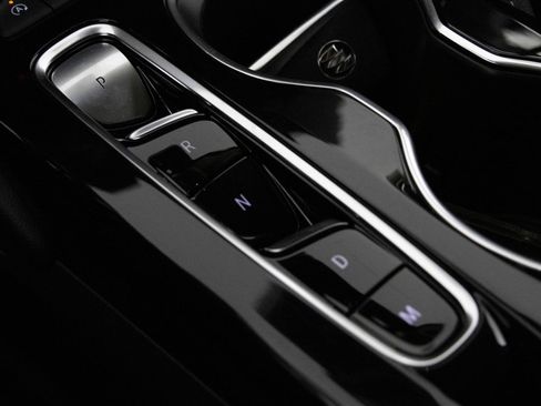 Certified 2023 Buick Envision Preferred w/ Sport Touring Package image 23