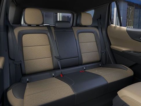 New 2026 Chevrolet Equinox ACTIV FWD image 17
