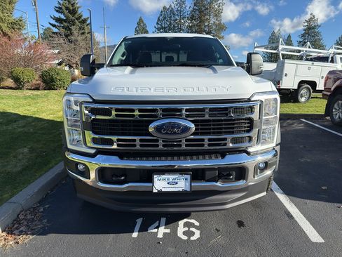New 2026 Ford F450 XL w/ XL Chrome Package image 2