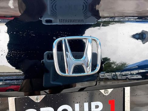 Used 2025 Honda Civic Sport image 31