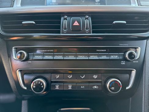 Used 2018 Kia Optima LX w/ Convenience Package FWD image 25