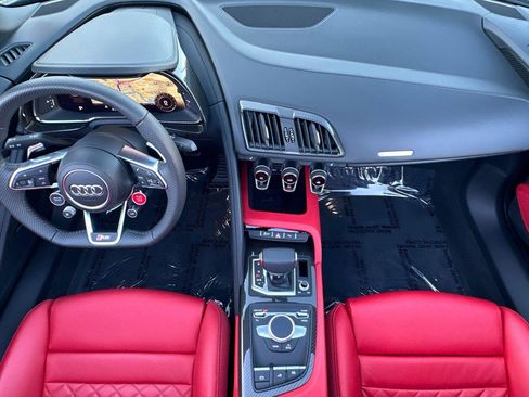 Certified 2021 Audi R8 V10 performance image 14