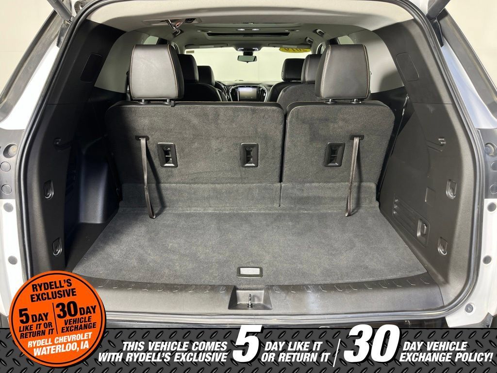 Used 2019 Chevrolet Traverse Premier w/ Redline Edition AWD/4WD image 6