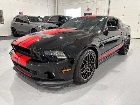 Used 2013 Ford Mustang Shelby GT500 RWD image 3
