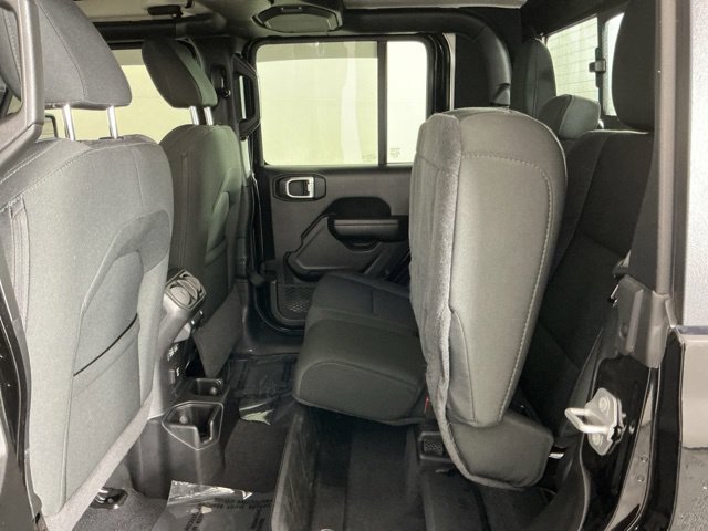 Used 2021 Jeep Gladiator Sport AWD/4WD image 30