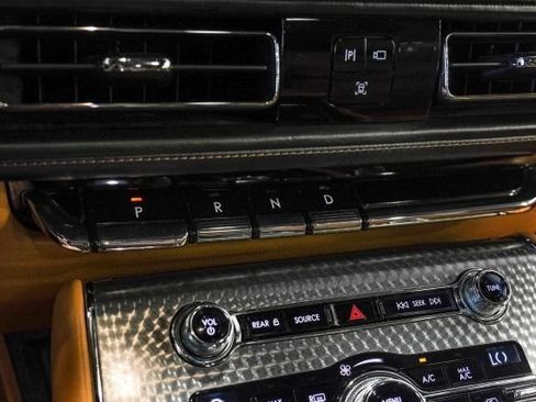 Used 2020 Lincoln Aviator Black Label w/ Class IV Trailer Tow Package AWD/4WD image 26