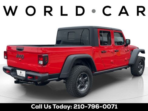 Used 2023 Jeep Gladiator Rubicon AWD/4WD image 4