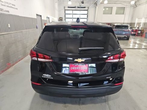 Used 2023 Chevrolet Equinox LS AWD/4WD image 6