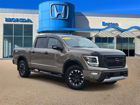 Used 2021 Nissan Titan PRO-4X image 1