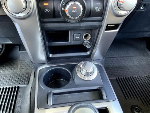 Used 2022 Toyota 4Runner SR5 Premium w/ Moonroof Package AWD/4WD image 15