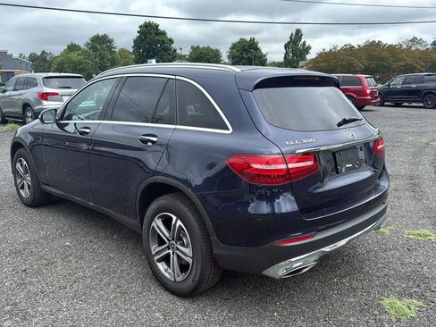 Used 2019 Mercedes-Benz GLC 300 4MATIC image 4