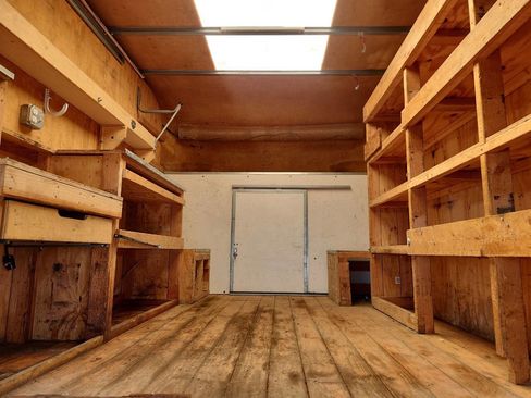 Used 2014 Chevrolet Express 3500 image 5