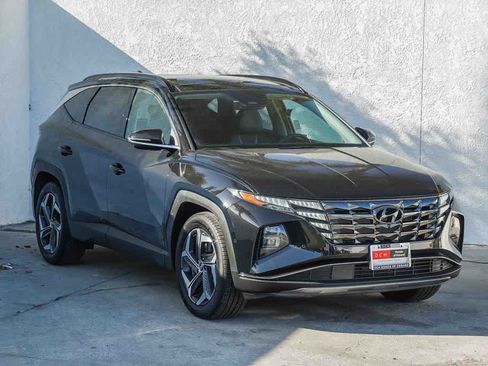 Used 2022 Hyundai Tucson Limited FWD image 3