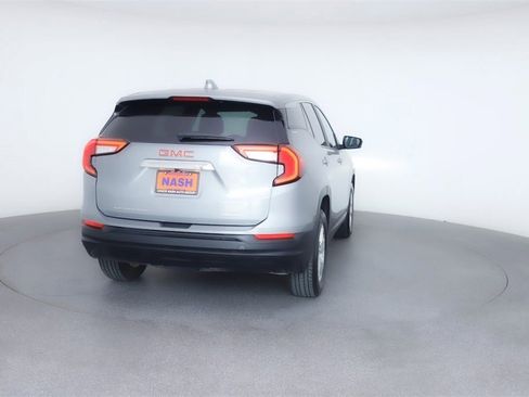 Used 2024 GMC Terrain SLE image 42