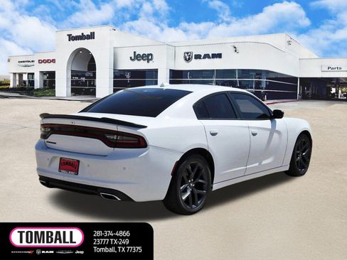 Used 2023 Dodge Charger SXT w/ Blacktop Package image 7