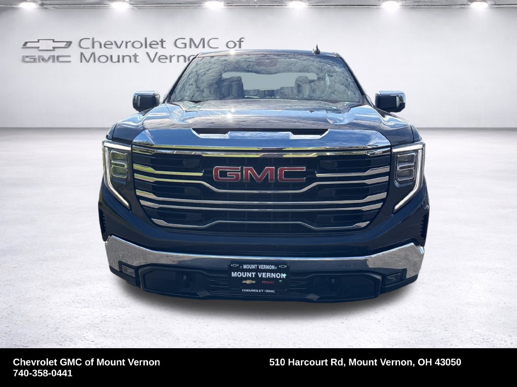 Used 2025 GMC Sierra 1500 SLT AWD/4WD image 9