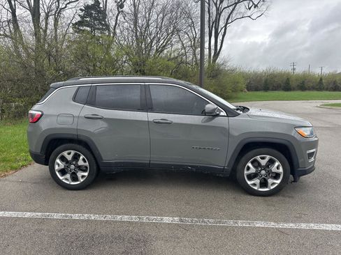Used 2019 Jeep Compass Limited image 13