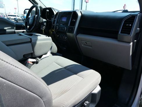 Used 2018 Ford F150 XLT w/ Trailer Tow Package image 14