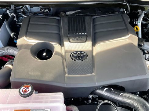 New 2026 Toyota Tundra Platinum image 17