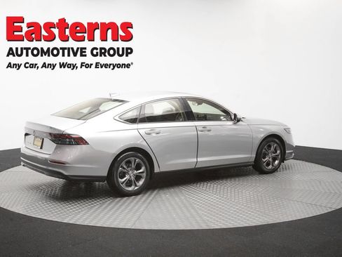 Used 2024 Honda Accord EX image 38