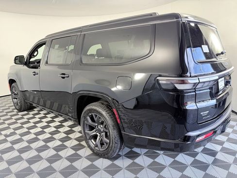 New 2026 Jeep Grand Wagoneer L Limited image 5