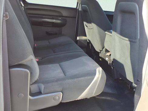 Used 2014 Chevrolet Silverado 2500 LT image 15