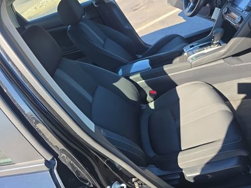 Certified 2021 Honda Civic LX image 24