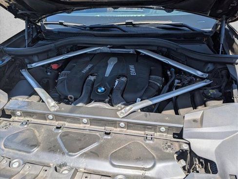 Used 2019 BMW X7 xDrive50i w/ M Sport Package AWD/4WD image 25