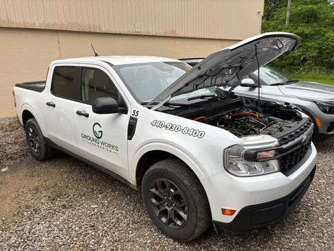 Used 2024 Ford Maverick XLT FWD image 2