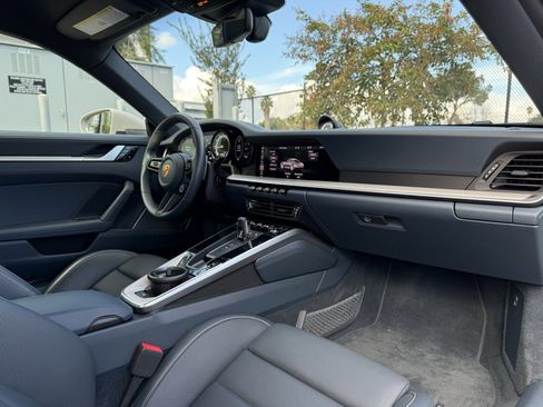Certified 2021 Porsche 911 Carrera 4S image 27