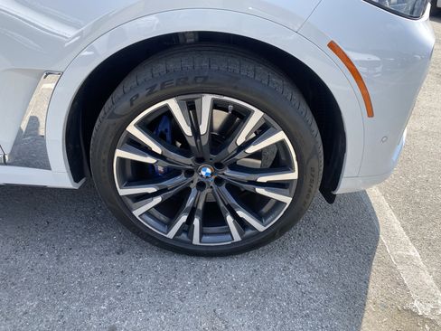 Used 2021 BMW X7 xDrive40i w/ Cold Weather Package AWD/4WD image 31